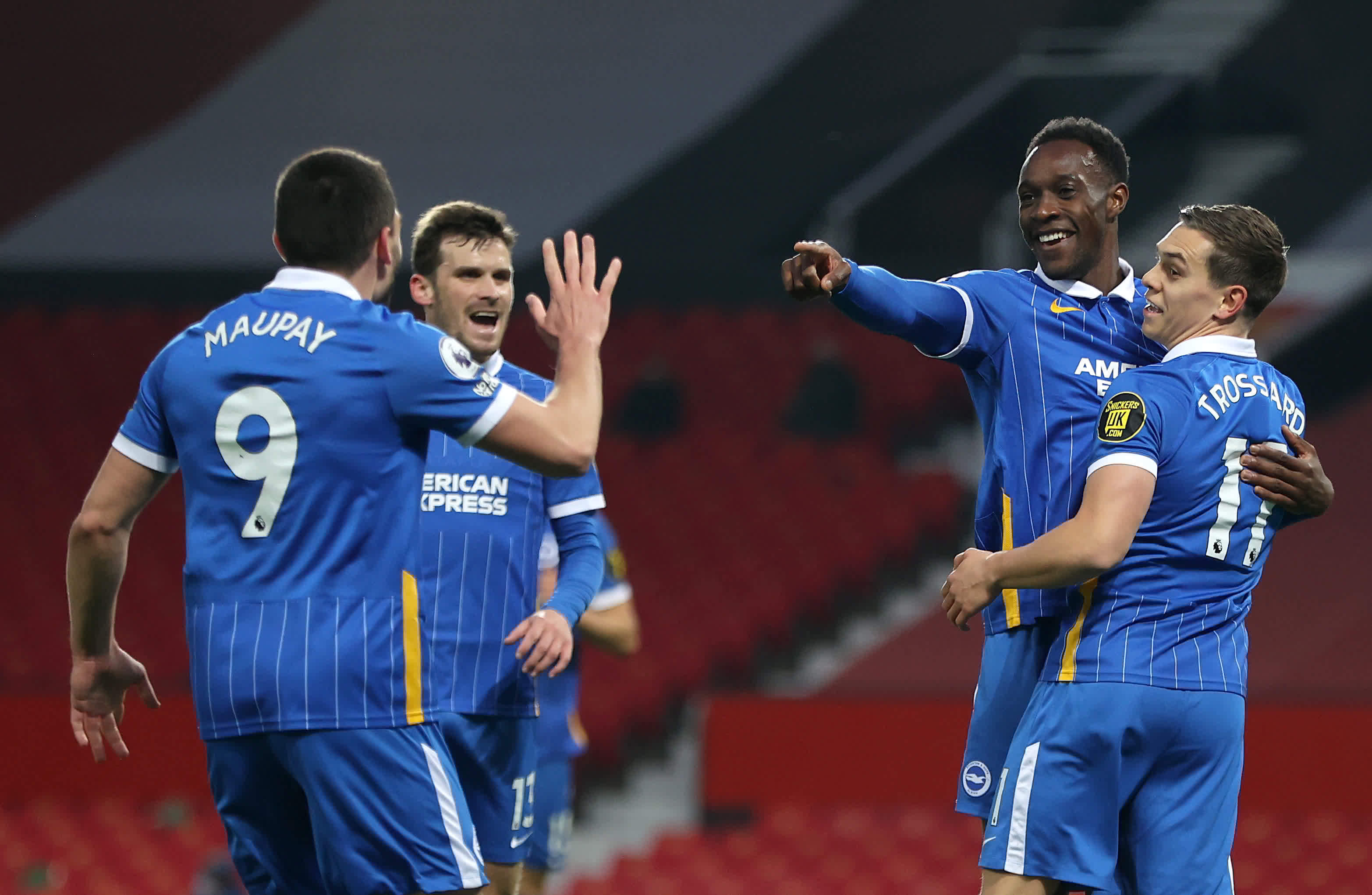 队记者的报 队记者的报