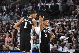 社区反响与 社区反响与