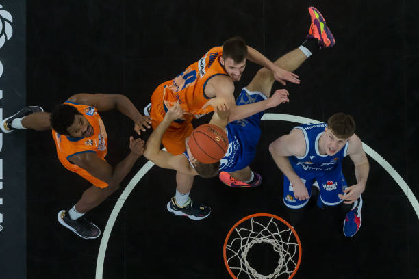 升球队的竞 升球队的竞